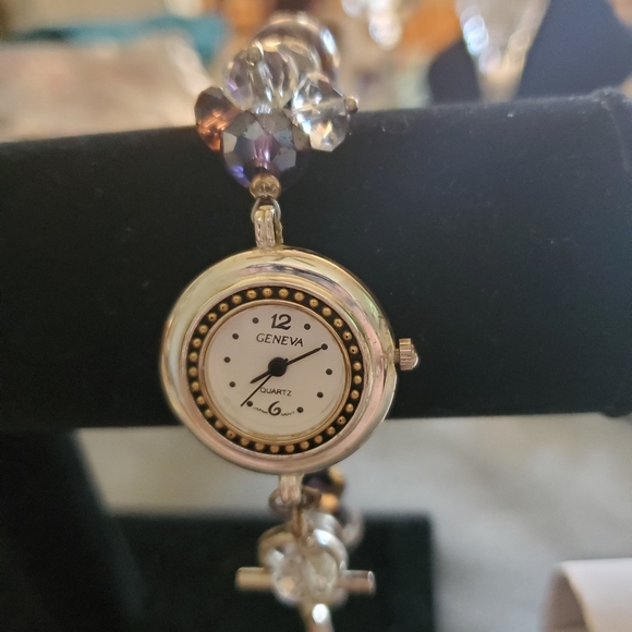 Watch - Picture 2 of 6